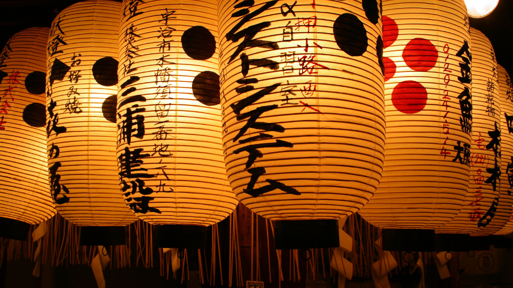 eSIMs, ATMs & Tips: A Simple Travel Ops Guide for S.E. Asia