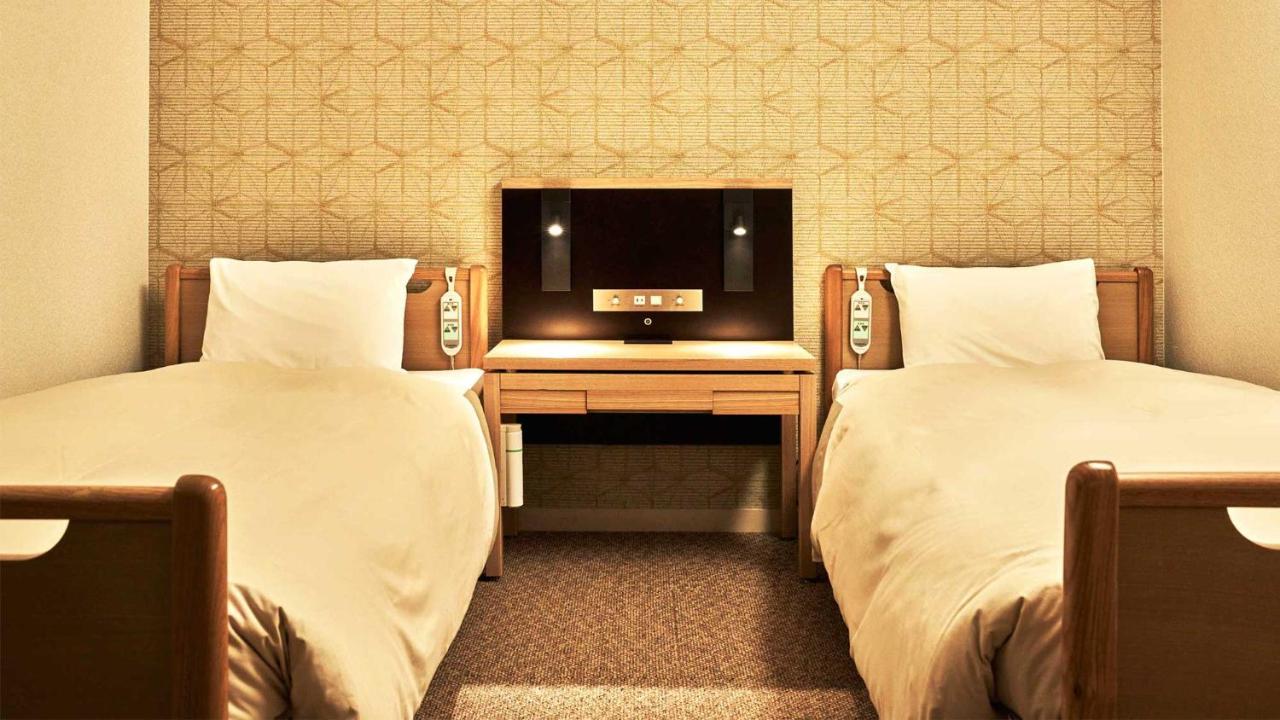 Icons of Japan | 10/14 Days of Temples, Trains & Tastes