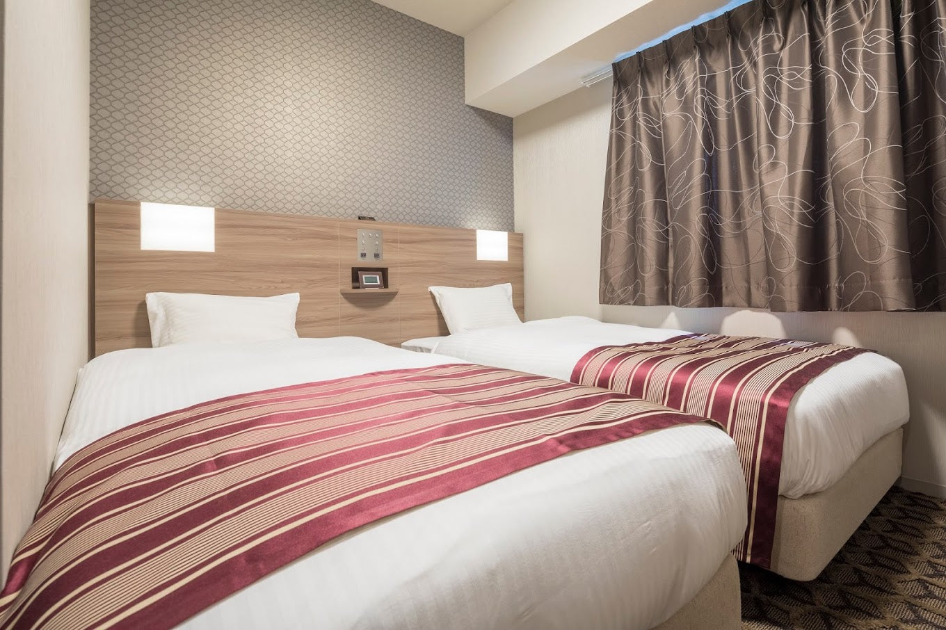 Japanese Winter Wonders | 11 Days of Shrines, Snow Monkeys & Onsen Steam (3 Day Ski Add-On Option)