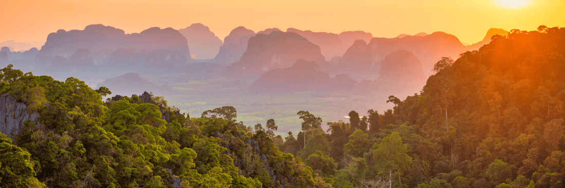 🥾 5 Mistakes to Avoid When Booking a Multi‑Day Adventure