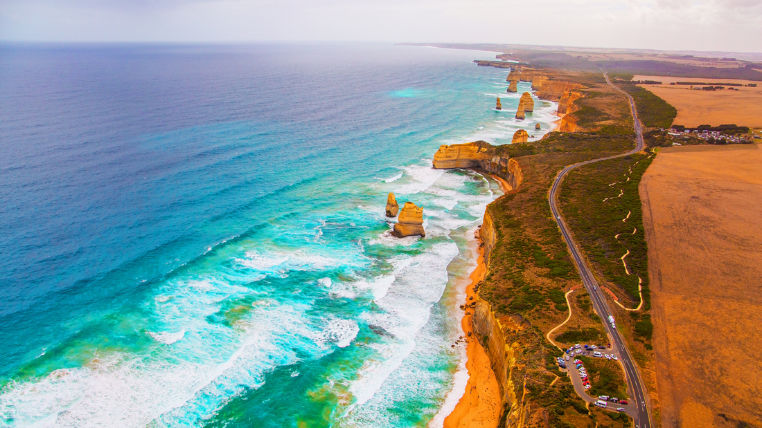 The Ultimate Guide to Great Ocean Road Day Tours from Melbourne in 2026: Routes, Stops & Expert Tips - Zero Trace Tours