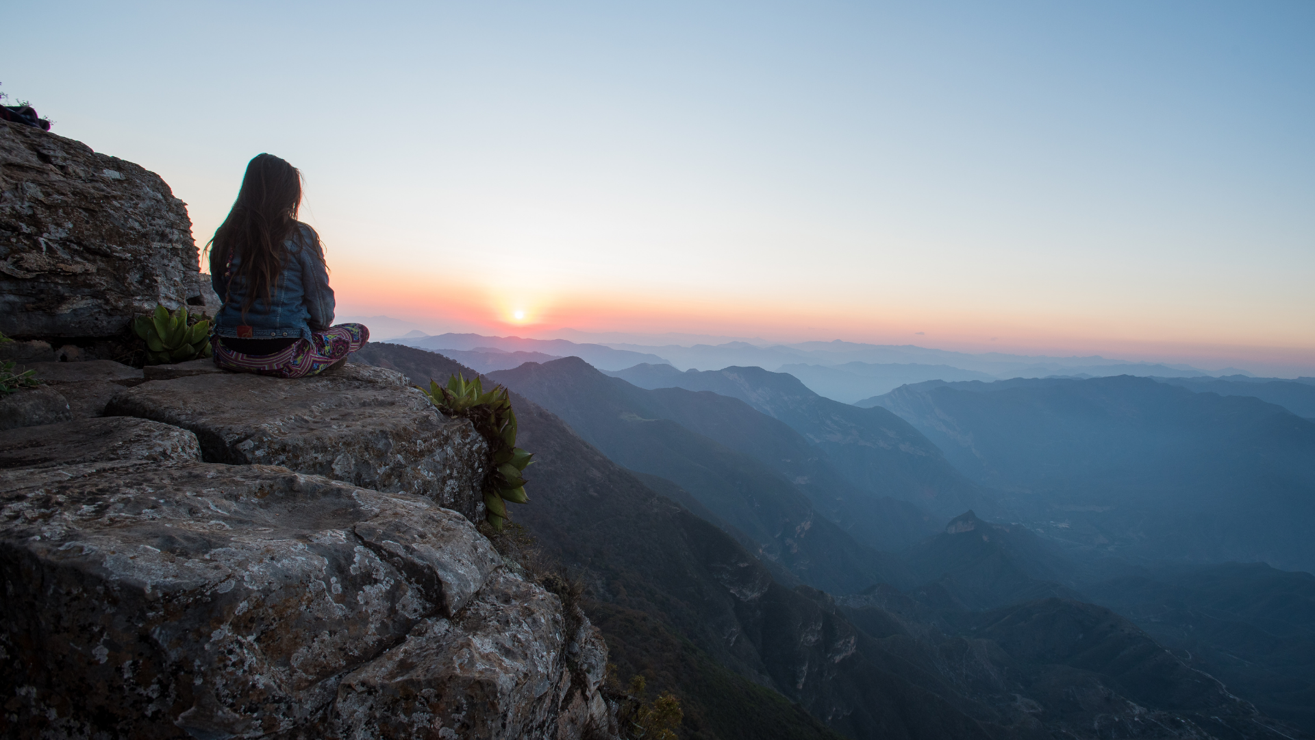 7 Life-Changing Adventures Worth Leaving Your Comfort Zone For