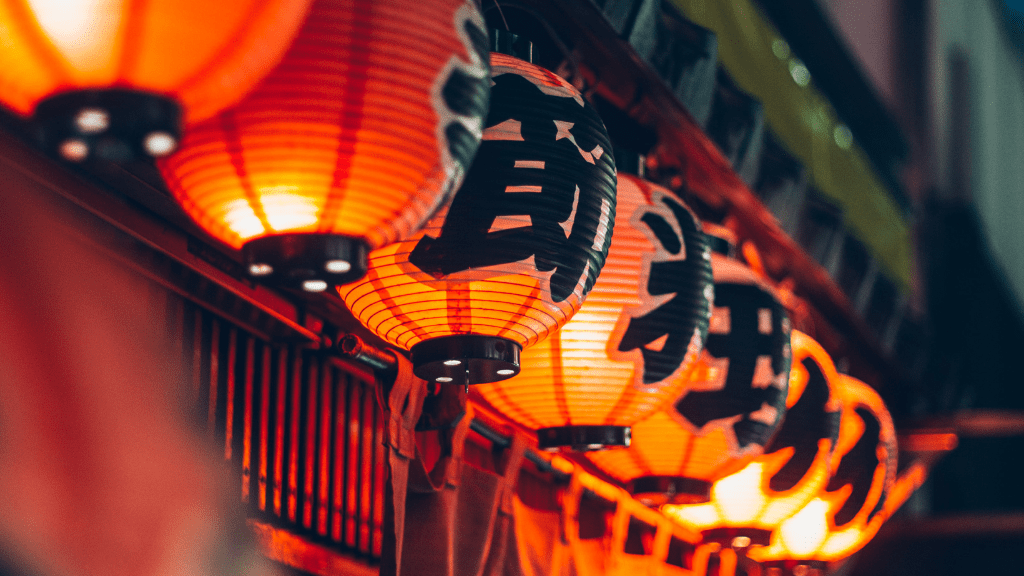 How Much Does 10–14 Days in Japan Cost (2025): Realistic Daily Budget + JR Pass vs Tickets - Zero Trace Tours