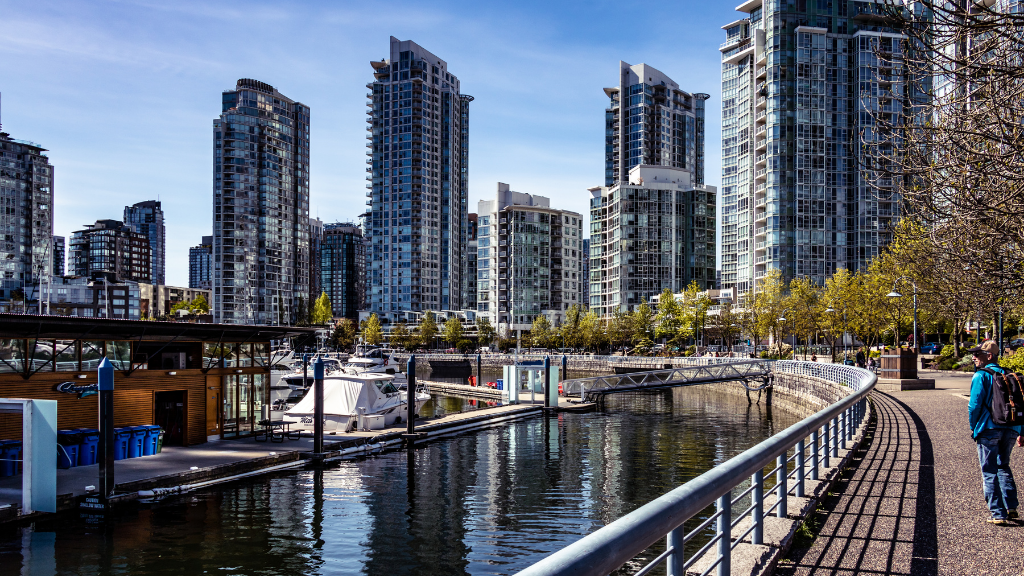 Icons of the Rockies | Banff, Jasper, Whistler & Vancouver Island — 14-Day Vancouver ⇄ Calgary