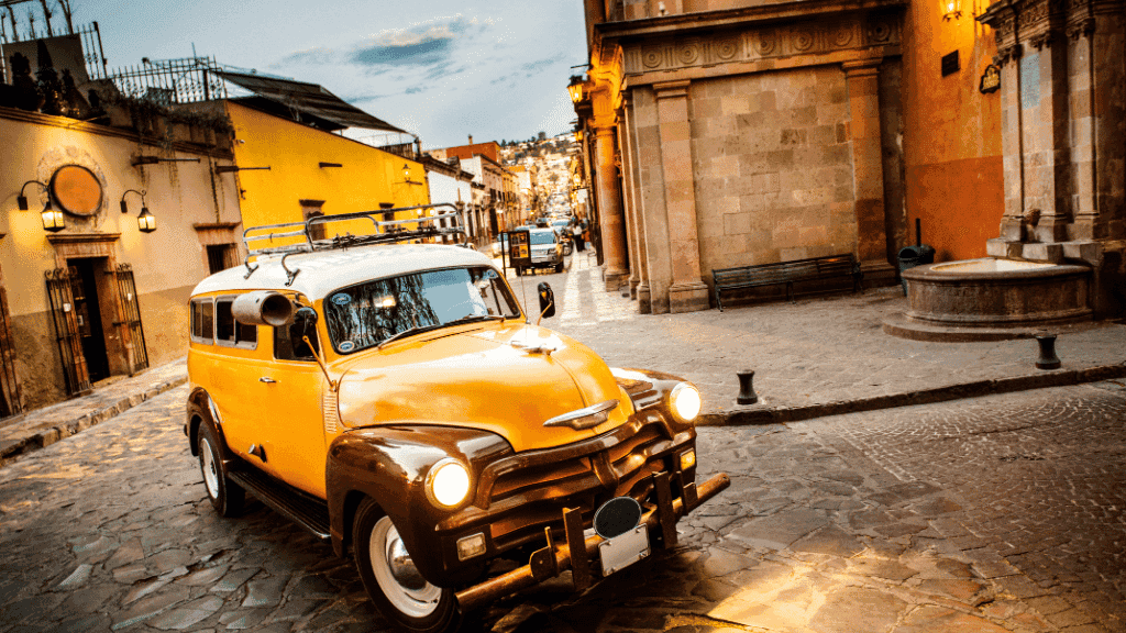 Colonial Streets to Coral Seas | 14 or 22-Day Mexican Mayan Adventure