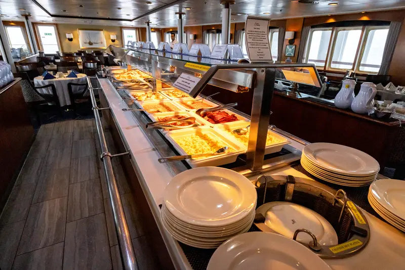 Edge of the Earth: Antarctica by Expedition Ship | 11-Days Ushuaia Roundtrip