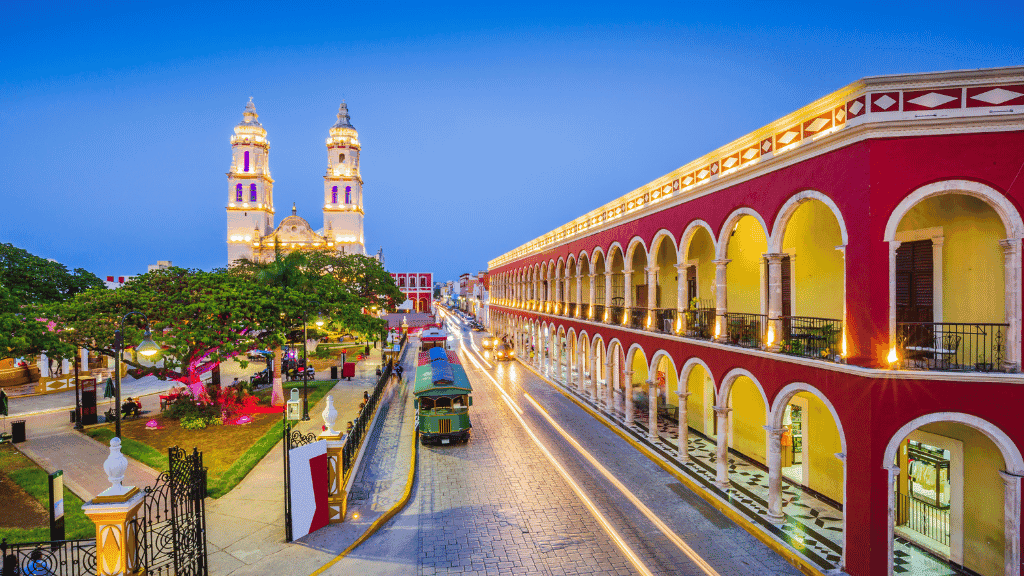 Colonial Streets to Coral Seas | 14 or 22-Day Mexican Mayan Adventure