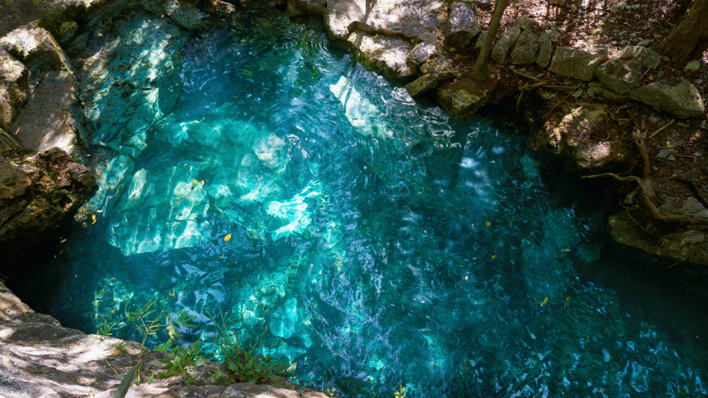 Maya Heartlands: 12 or 22 Days of Ruins, Rainforest & Reefs | Antigua → Playa del Carmen
