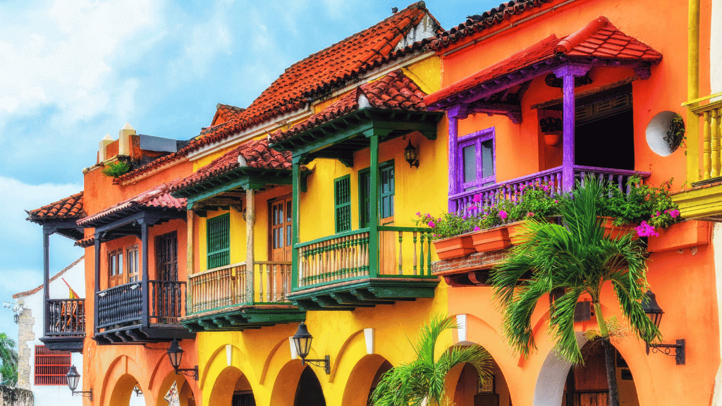 Costa Rica to Colombia: 27 Days of Coasts, Coffee & Culture | San José → Medellín