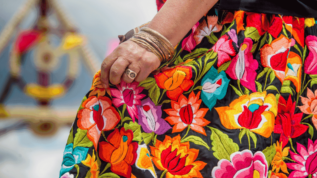Colonial Streets to Coral Seas | 14 or 22-Day Mexican Mayan Adventure