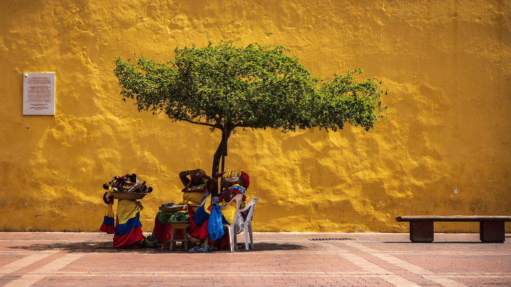 Costa Rica to Colombia: 27 Days of Coasts, Coffee & Culture | San José → Medellín