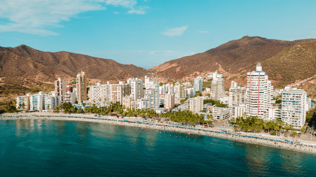 Costa Rica to Colombia: 27 Days of Coasts, Coffee & Culture | San José → Medellín