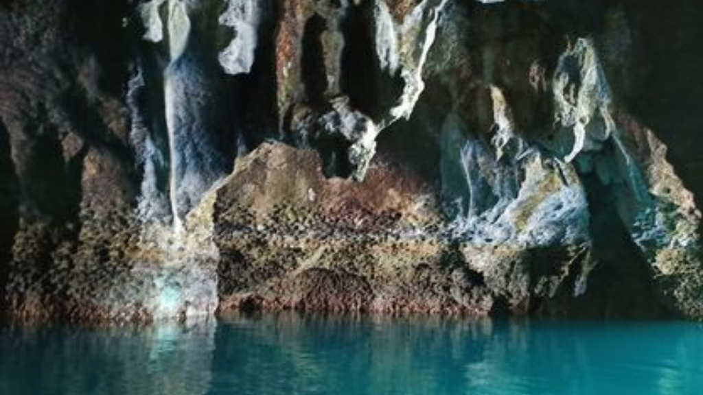 Unlock Philippines Paradise: 7-10 Days from Manila to Palawan Caves & Bays