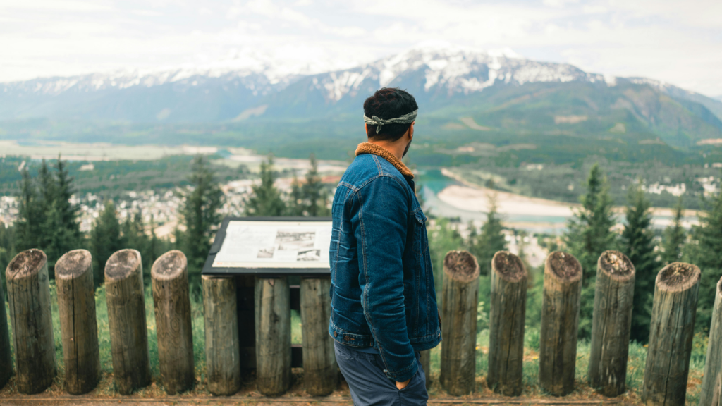The Rockies 8-Day Turquoise Corridor | Banff, Jasper, Whistler & the Okanagan — Vancouver ⇄ Calgary