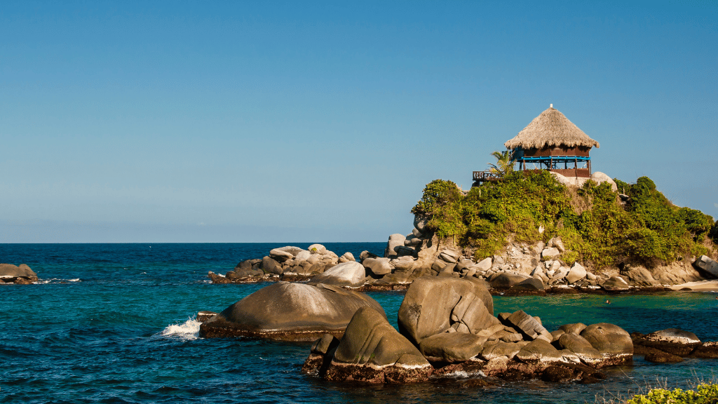 Costa Rica to Colombia: 27 Days of Coasts, Coffee & Culture | San José → Medellín