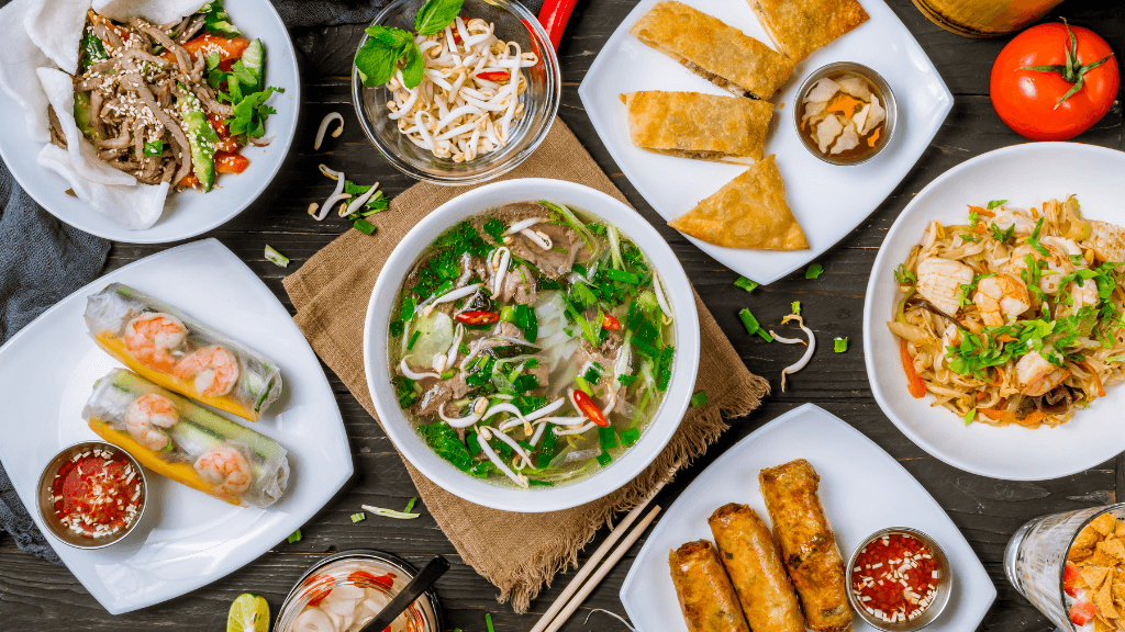 Icons of Vietnam | 12/15 Days of Old Towns, Epic Views & Street Eats