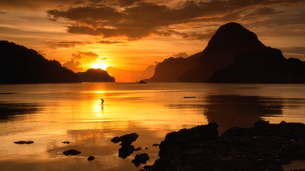 Unlock Philippines Paradise: 7-10 Days from Manila to Palawan Caves & Bays