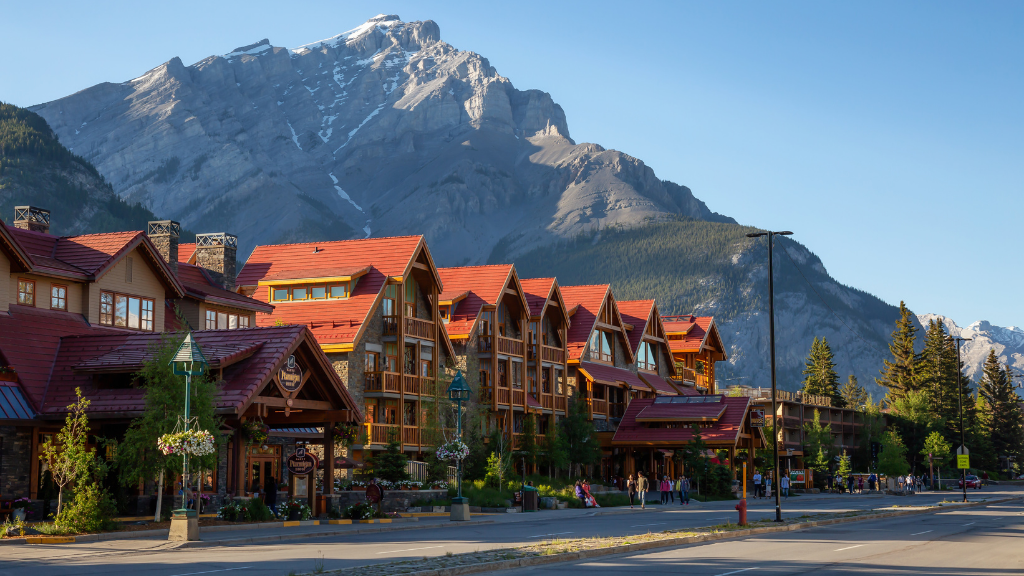 Icons of the Rockies | Banff, Jasper, Whistler & Vancouver Island — 14-Day Vancouver ⇄ Calgary