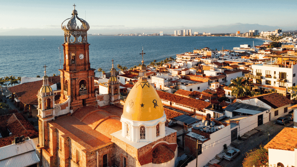 Colonial Streets to Coral Seas | 14 or 22-Day Mexican Mayan Adventure