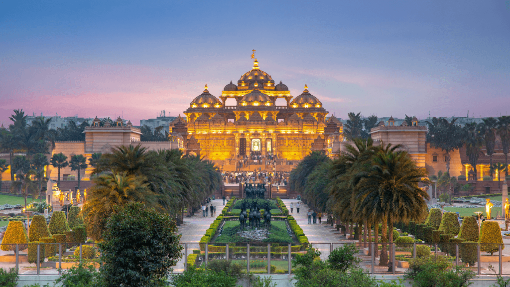 Icons of India | 12 Days of Palaces, Spice & Sacred Cities
