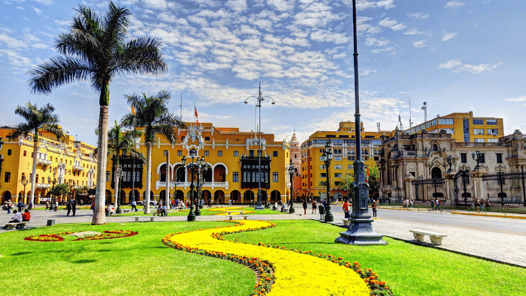 Andes to Amazon | 21 Days of Peru’s Grand Circuit & Machu Picchu by Train