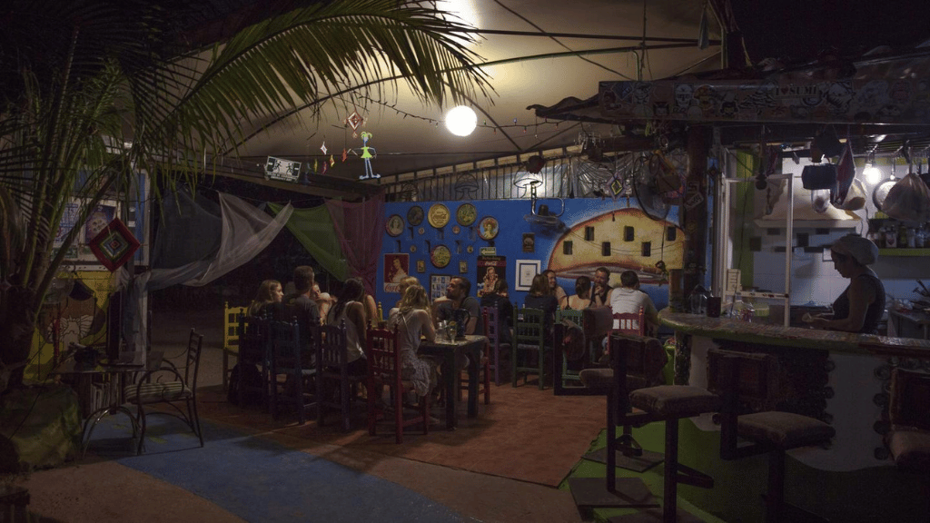 Maya Heartlands: 12 or 22 Days of Ruins, Rainforest & Reefs | Antigua → Playa del Carmen