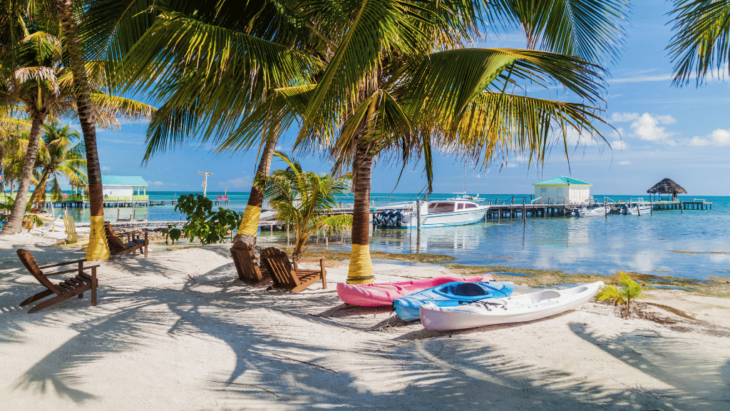 Maya Heartlands: 12 or 22 Days of Ruins, Rainforest & Reefs | Antigua → Playa del Carmen