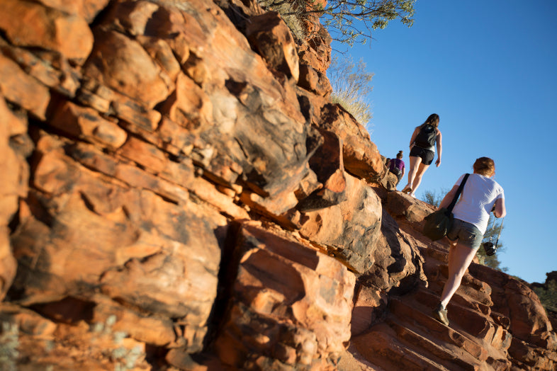 Iconic Aussie Traverse (10–23 Days) | Urban Icons, Uluru Sunsets & Whitsunday Sails