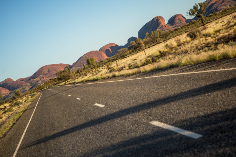 Iconic Aussie Traverse (10–23 Days) | Urban Icons, Uluru Sunsets & Whitsunday Sails