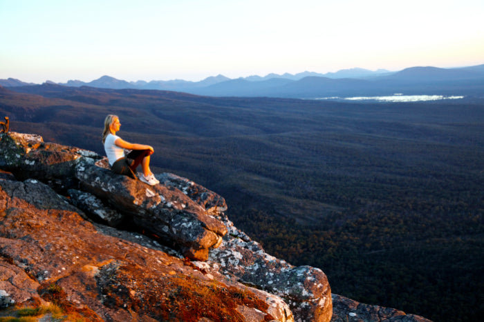 Grampians National Park Day Tour from Melbourne: Wildlife, Waterfalls & Aboriginal Culture Discovery