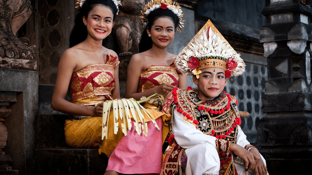Icons of Bali | 12 Days of Surf, Temples & Turtles