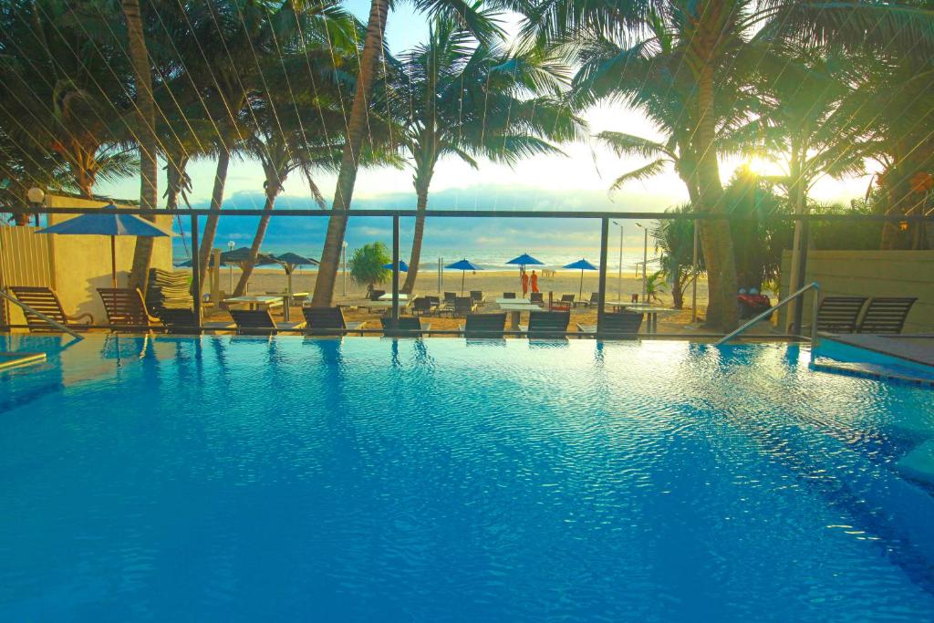 Icons of Sri Lanka | 12-Days of Spice Gardens, Emerald Hills & Tropic Coasts