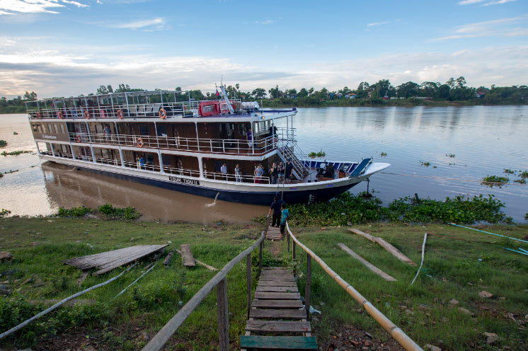 Unlock Vietnam-Cambodia: 17-Day Hanoi to Angkor & Mekong Adventure