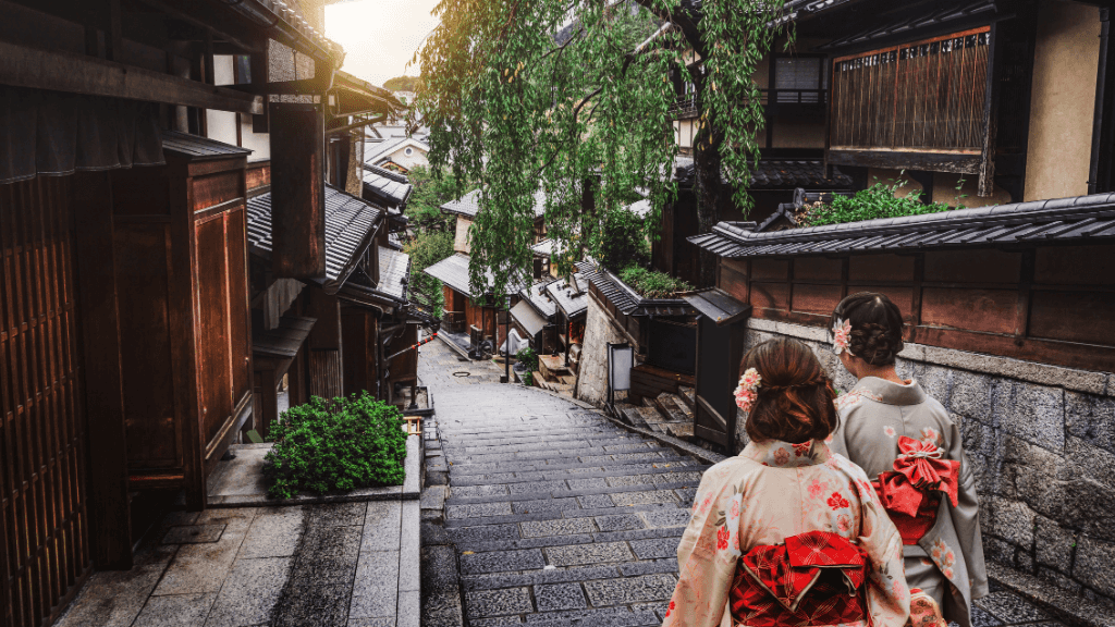 Icons of Japan | 10/14 Days of Temples, Trains & Tastes