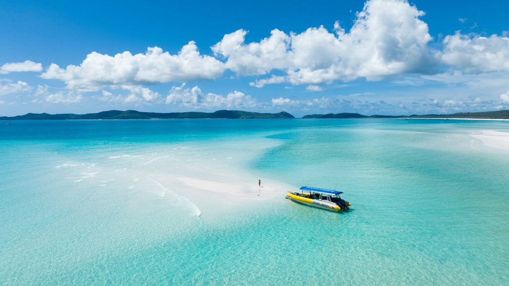 Whitsunday Islands Fly & Raft Day Tour from Airlie Beach