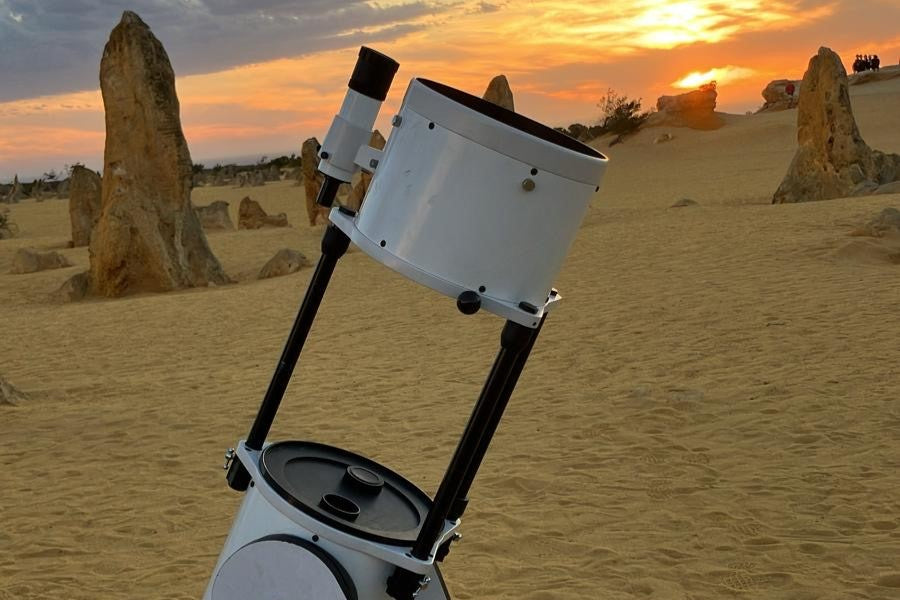 Pinnacles Sunset & Stargazing Eco Day Tour from Perth