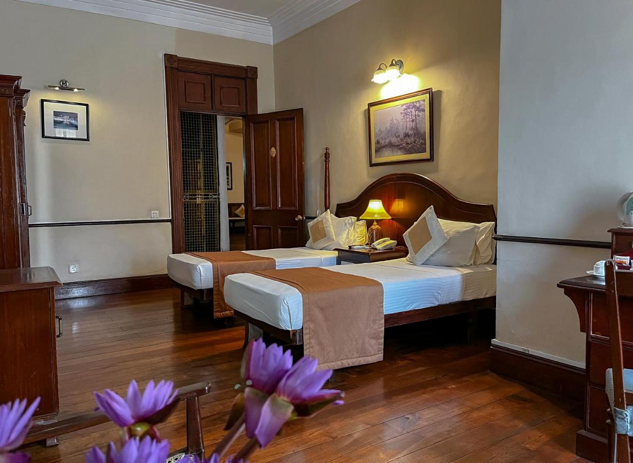 Icons of Sri Lanka | 12-Days of Spice Gardens, Emerald Hills & Tropic Coasts