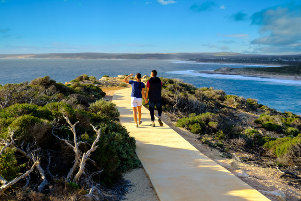 4 Day Monkey Mia Tour from Perth