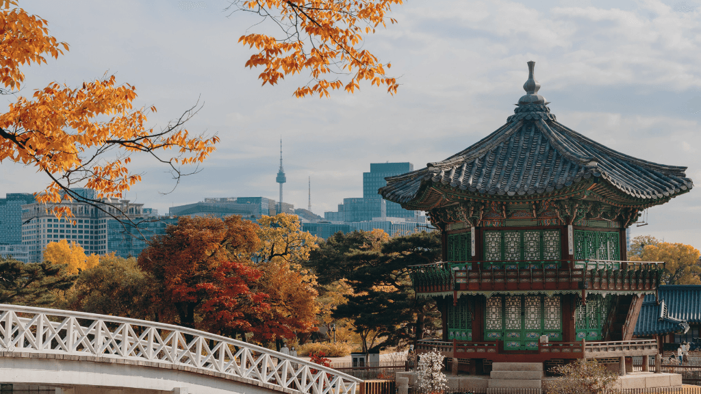 Icons of South Korea | 10/13 Days of K-Wave & Ancient Ways