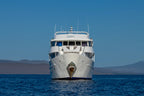Small Ship Galápagos | 7/10 or 17-Days Island-Hoping Expedition