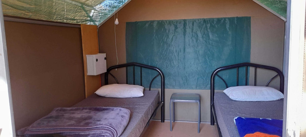 Epic Uluru to Kings Canyon: 4 - Day 4WD Outback Safari | Depart Alice Springs or Uluru - Zero Trace Tours