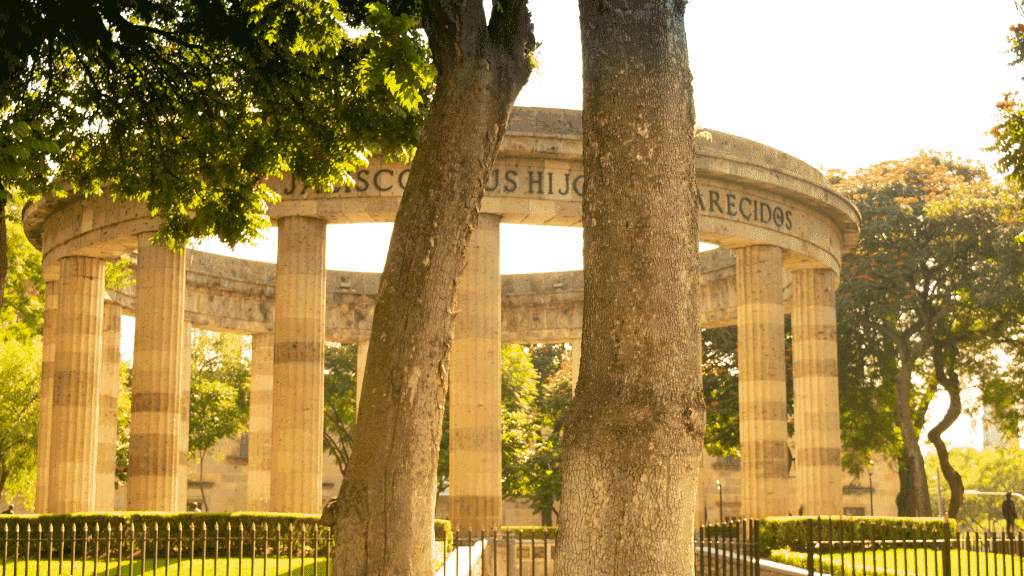 From Colonial Streets to Coral Seas: 14 or 22 - Day Mayan Mexico Quest - Zero Trace Tours