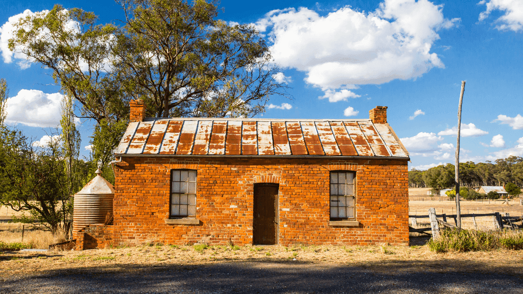 Golden Trails of Daylesford: 4 - Day Goldfields Walking Tour - Zero Trace Tours