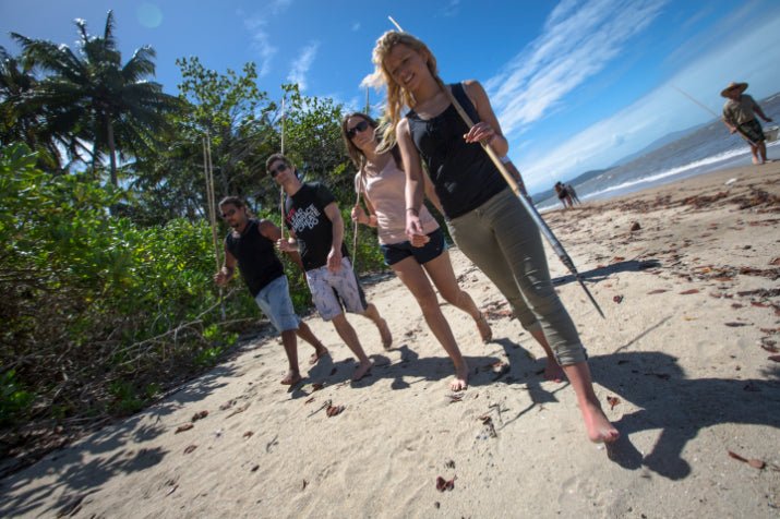 Iconic Aussie Traverse (10–23 Days) | Urban Icons, Uluru Sunsets & Whitsunday Sails - Zero Trace Tours