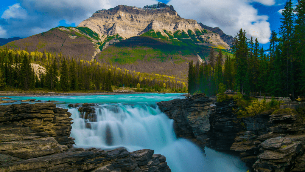 Icons of the Rockies | Banff, Jasper, Whistler & Vancouver Island — 14 - Day Vancouver ⇄ Calgary - Zero Trace Tours