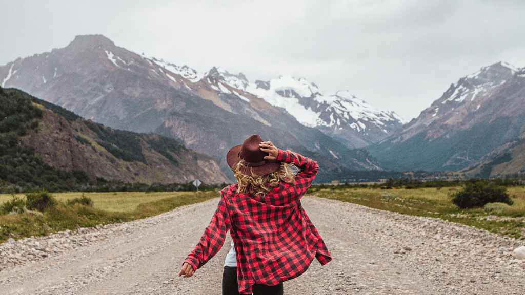 Patagonia Your Way: 14 - Day Sights or Trails Adventure - Zero Trace Tours