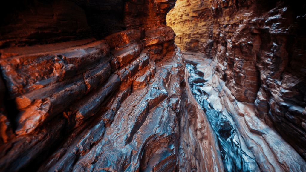 Perth to Broome West Coast Bus Adventure: 9–14 Day Small - Group Tour (One - Way or Return) - Zero Trace Tours