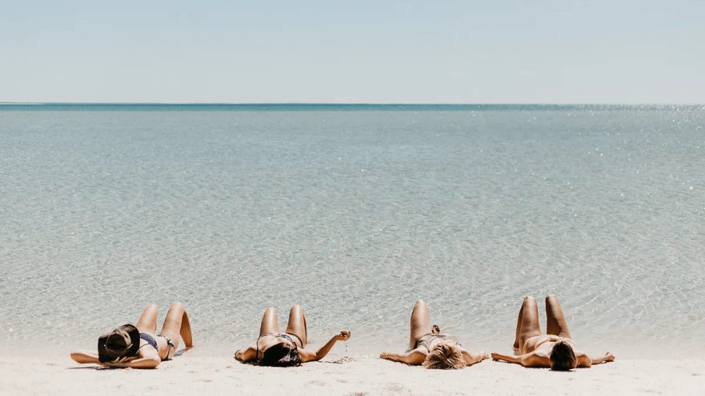 Perth to Broome West Coast Bus Adventure: 9–14 Day Small - Group Tour (One - Way or Return) - Zero Trace Tours