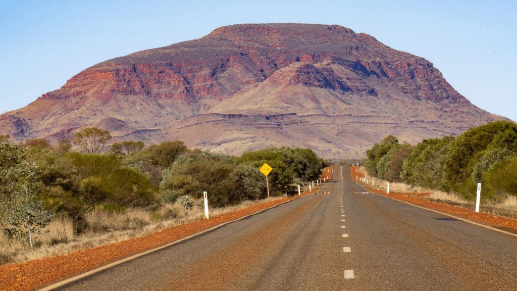 Perth to Broome West Coast Bus Adventure: 9–14 Day Small - Group Tour (One - Way or Return) - Zero Trace Tours
