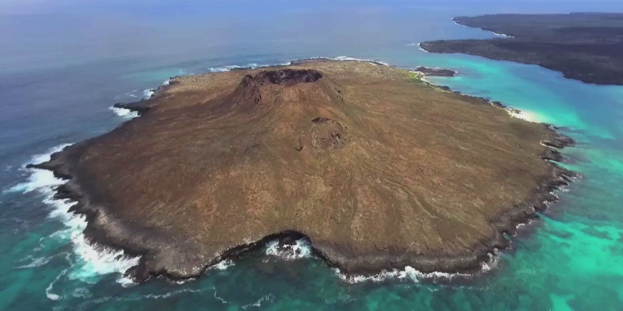 Total Galápagos | 17-Day Small Ship Expedition